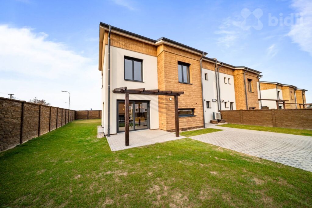 Novostavba 5+kk se zahradou