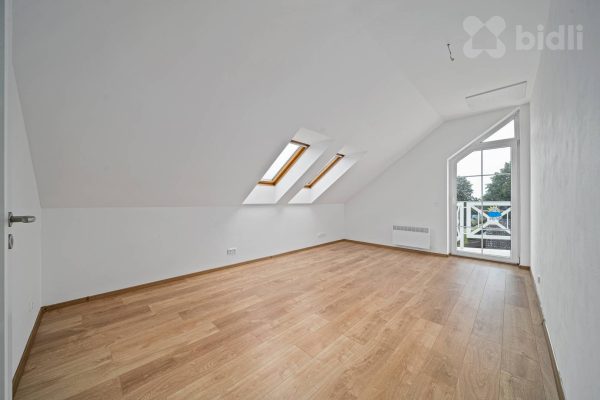 g2h_1ddb434ac84825d902bed5132b7c85eb