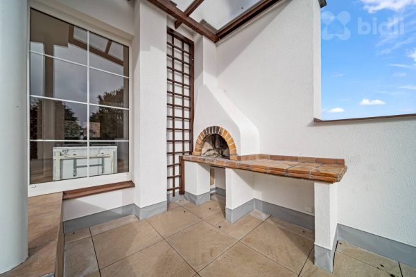 g2h_ae4f7a0ab969773793c0914b9a5cbd8c