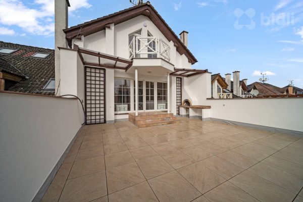 g2h_b61485a137609d5657a122bbdf57e6e1